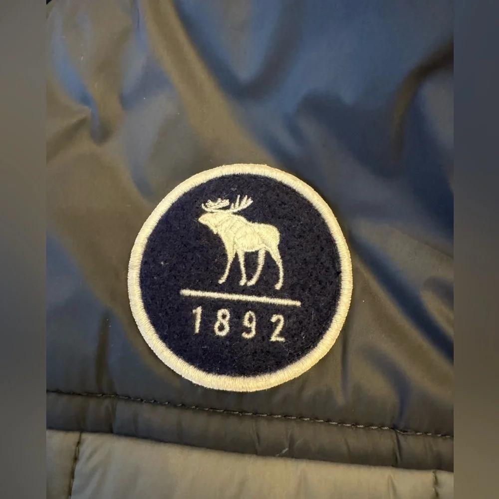 EUC! Abercrombie Kids Puffer Vest, sz 15/16